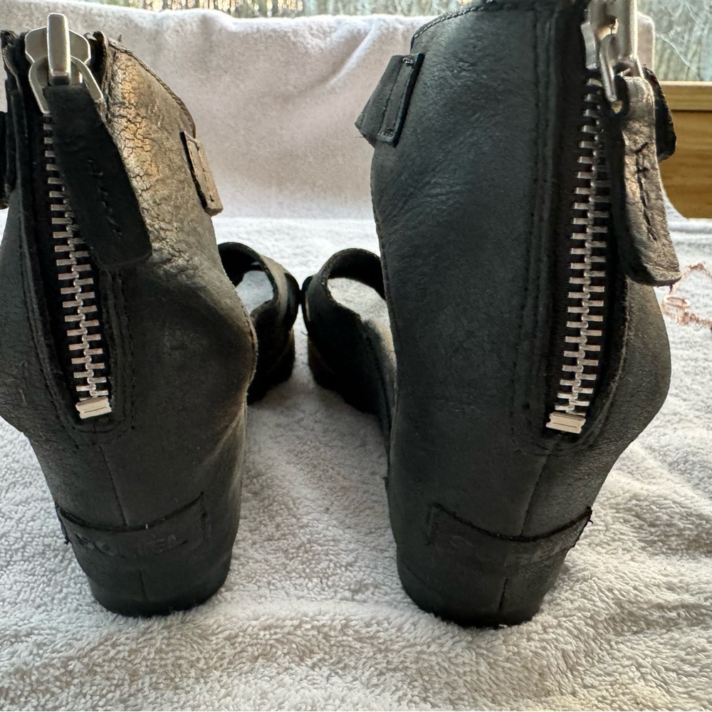 Sorel Joanie II Black Wedge Sandal women’s size 9.5 - Picture 4 of 7